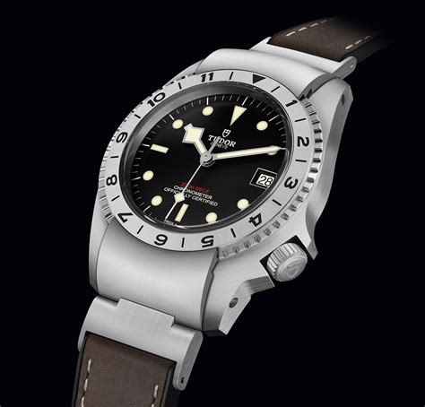 tudor p01 black bay